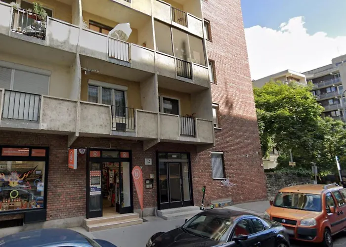 Blue Deer Apartment